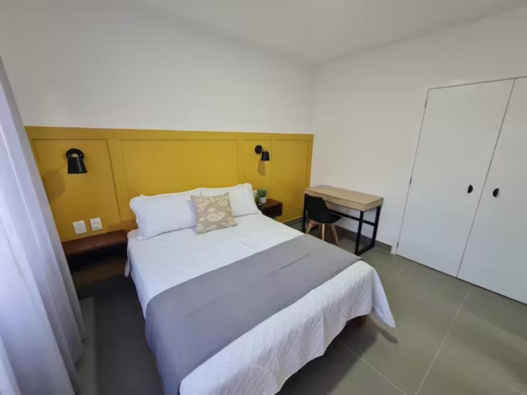 Aparthotel Urban Justo Sierra Guadalajara Exteriér fotografie